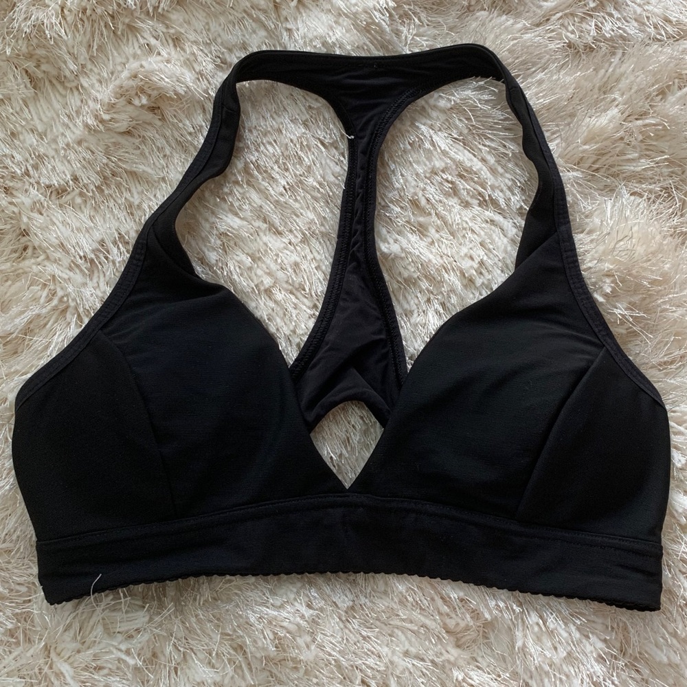 Black lululemon bra
